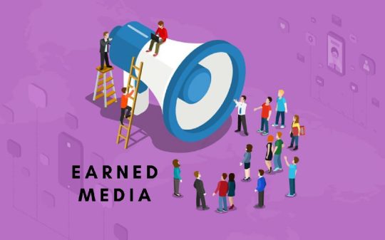 Earned media là gì