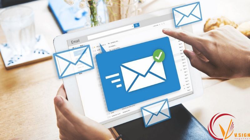 cách thu thập email khách hàng qua form đăng ký